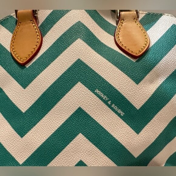 Dooney & Bourke Chevron‎ Stripped Leather Satchel Handbag - Picture 6 of 13